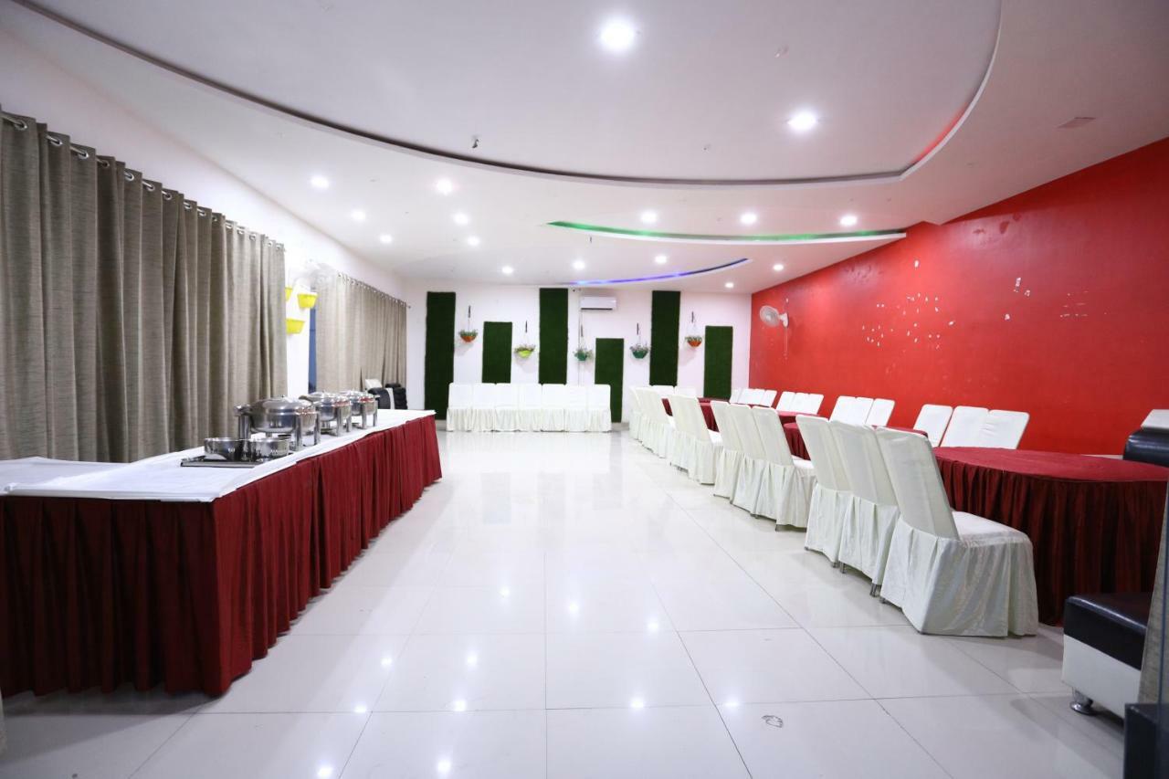 Diwan Hotel And Restaurant Surkhi エクステリア 写真