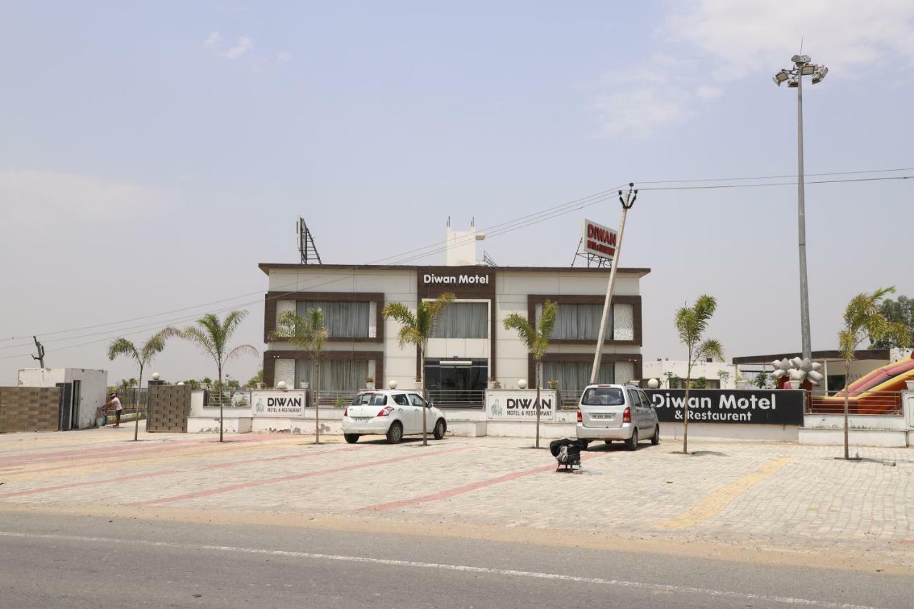Diwan Hotel And Restaurant Surkhi エクステリア 写真